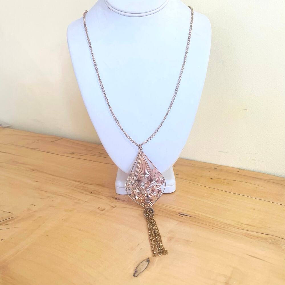 Boho Chic Filigree Tassel Diamond Shape Pendant Necklace Chain Openwork Fashion